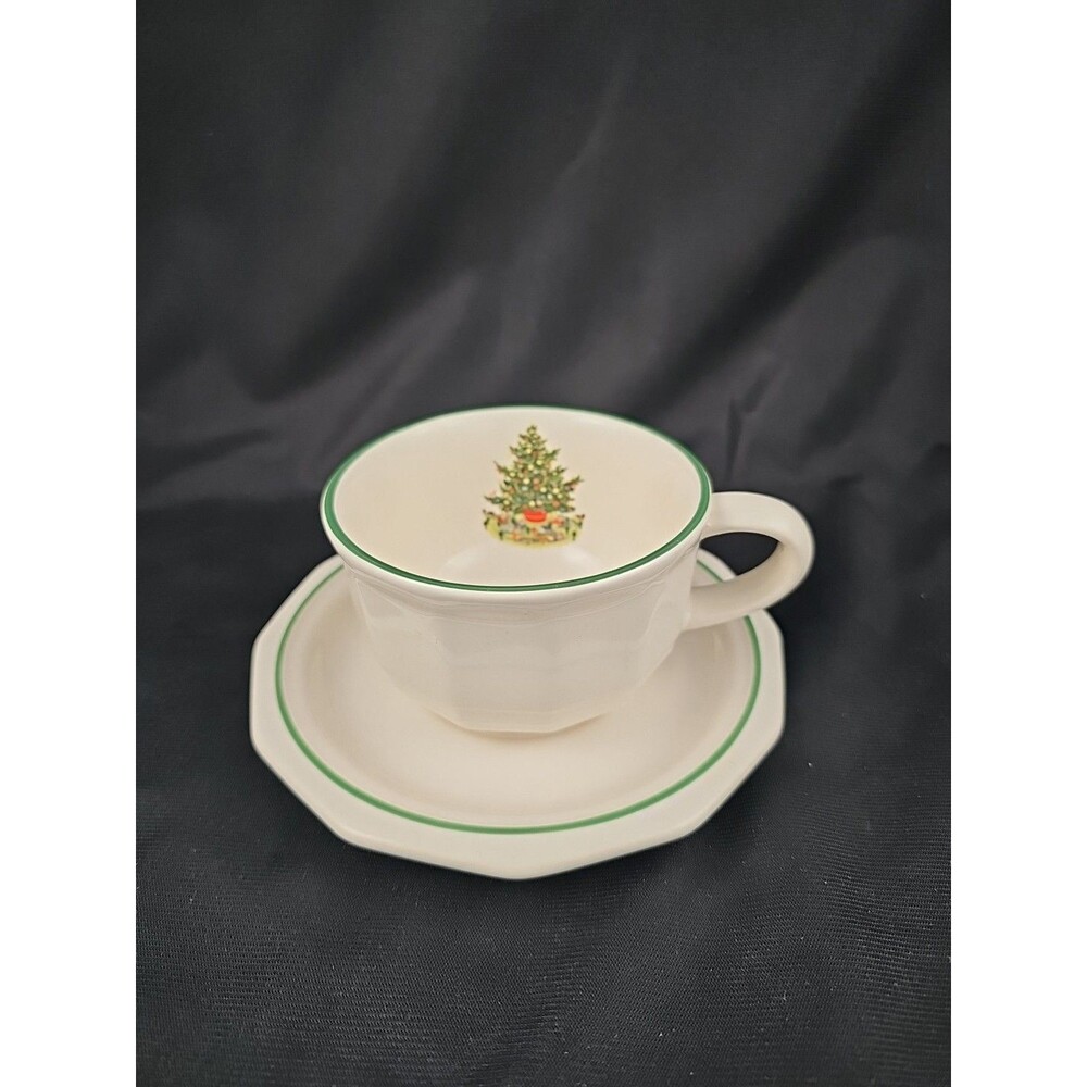Vintage 1 Setting Pfaltzgraff Christmas Heritage Stoneware Cup & Saucer Tea Cup